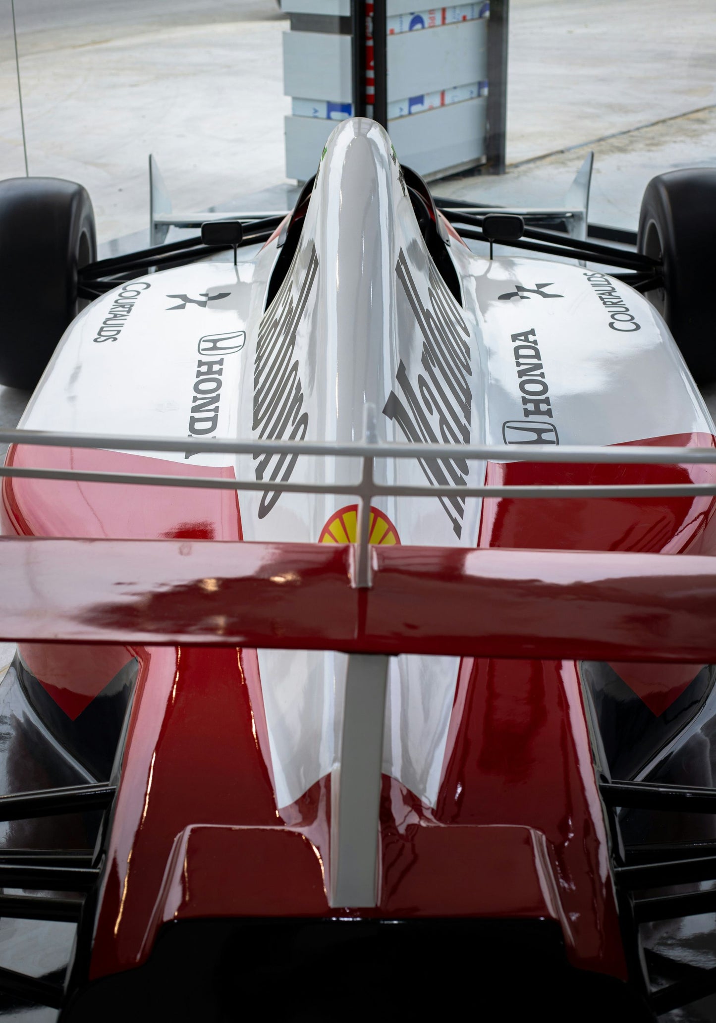 F1 Pulse – Energia Vitezei pe Canvas - WallMood