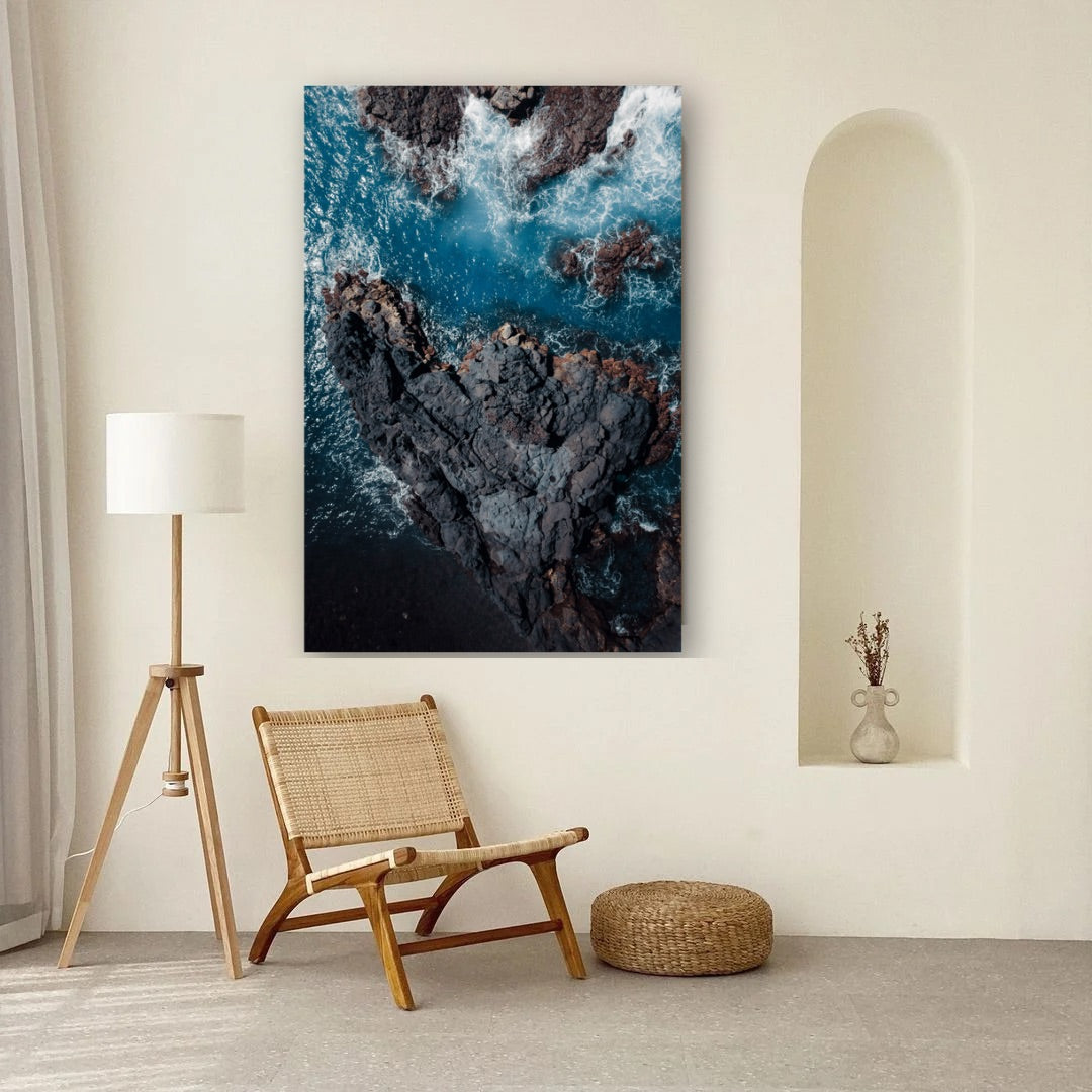 Stormy Cliffs - Tablou Canvas - WallMood
