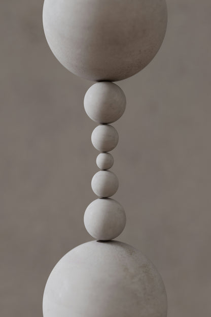 Equilibrium  - Tablou Canvas | Arta Minimalistă în Tonuri Calde - WallMood